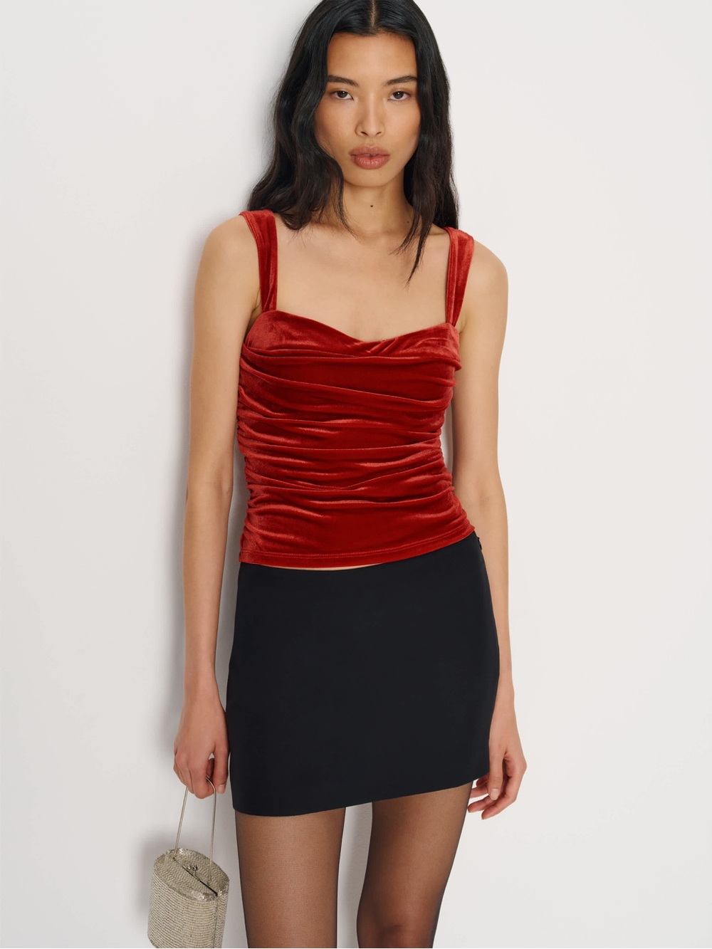 Reformation Trish Knit Red
Coral Velvet Draped Cowl Neck
Tank Top Sz S